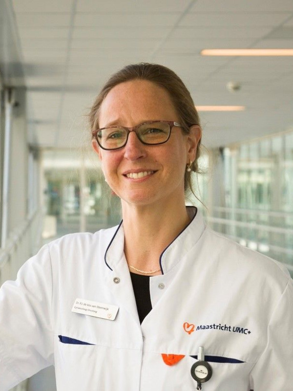 peggy de vos van steenwijk