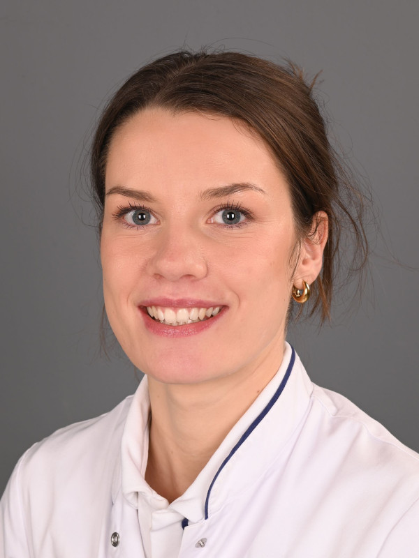 E. van den Boom
